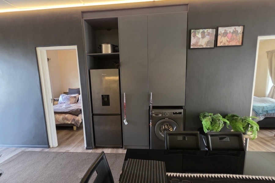 2 Bedroom Property for Sale in Ottery East Western Cape